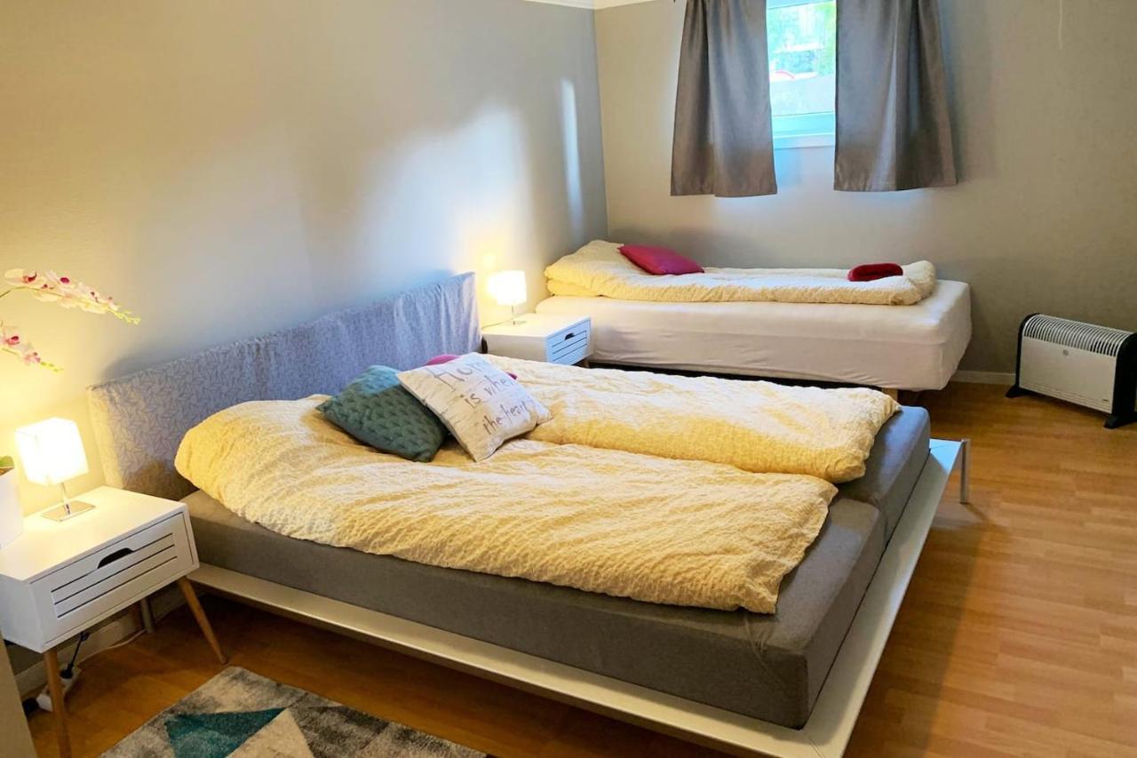 Newly Renovated Basement Apartment Сарпсборг Екстериор снимка